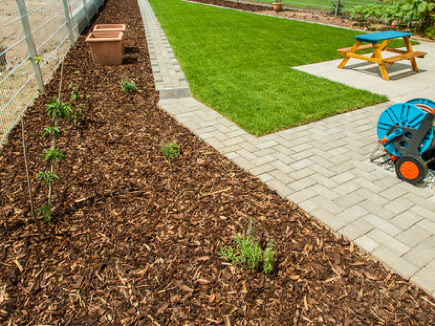 Wholesale Mulch, Mulch For Sale in Sandy Hook, CT Lenahan Land